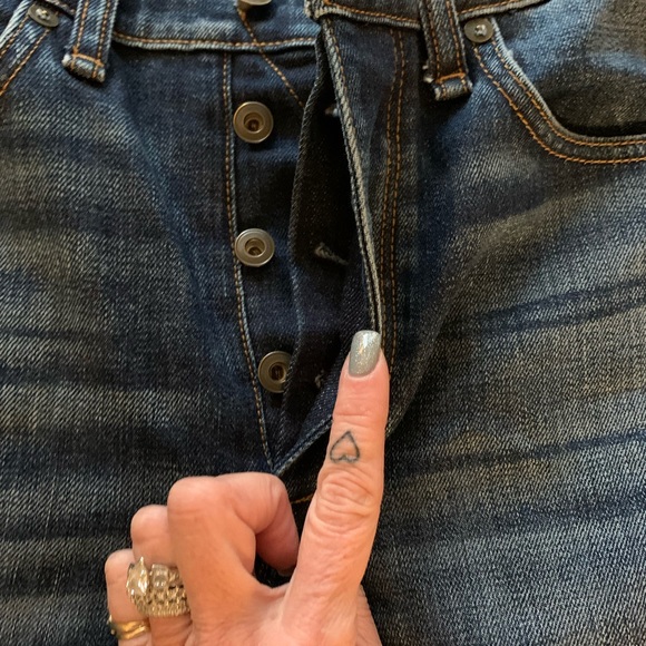 Rag & Bones Jeans. Originally 198$. Button down front..29 waist 30 length. - Picture 3 of 11